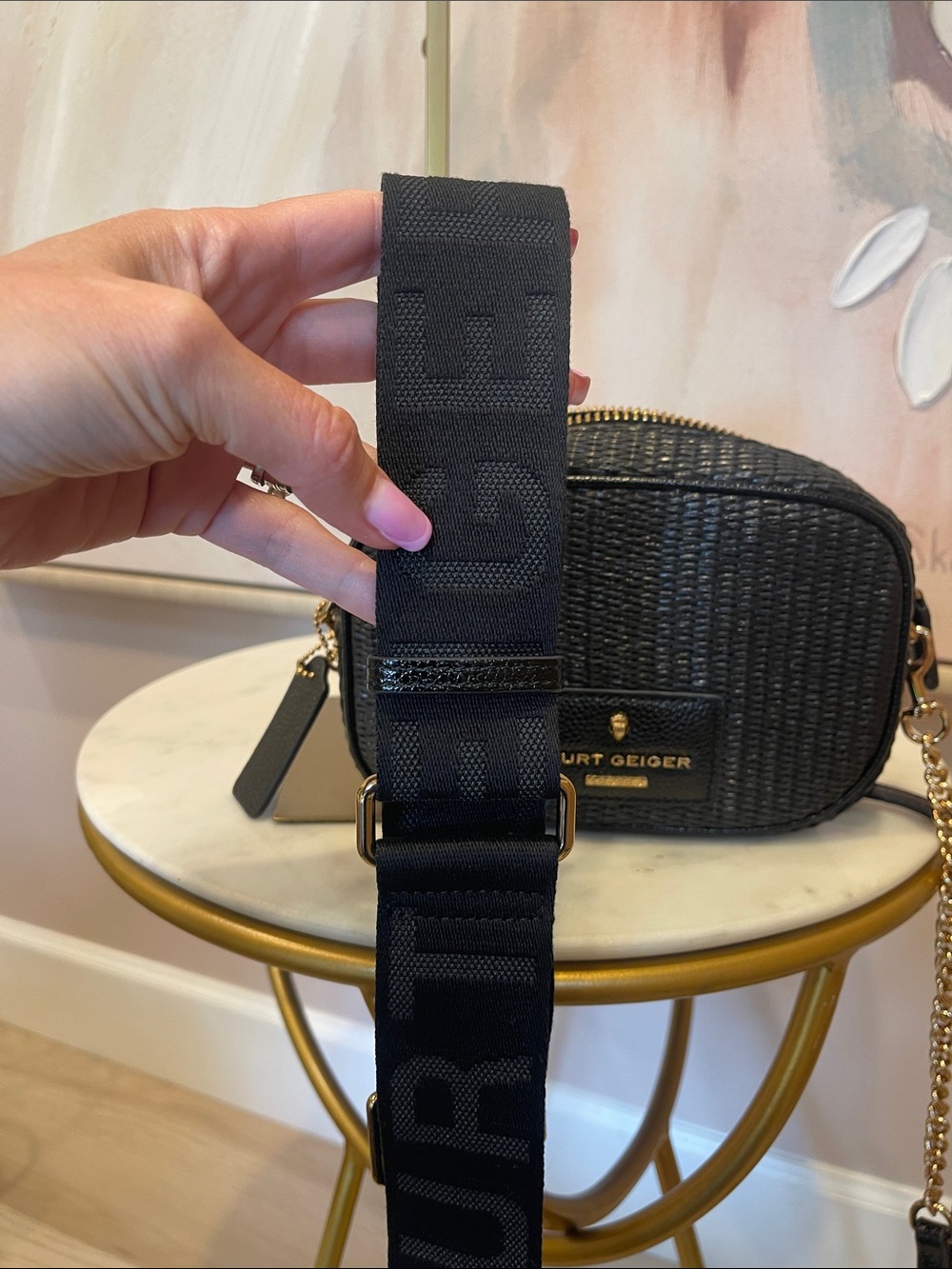 NWOT Kurt Geiger Black Woven Crossbody Camera Bag with Gold Hardware - Picture 7 of 8